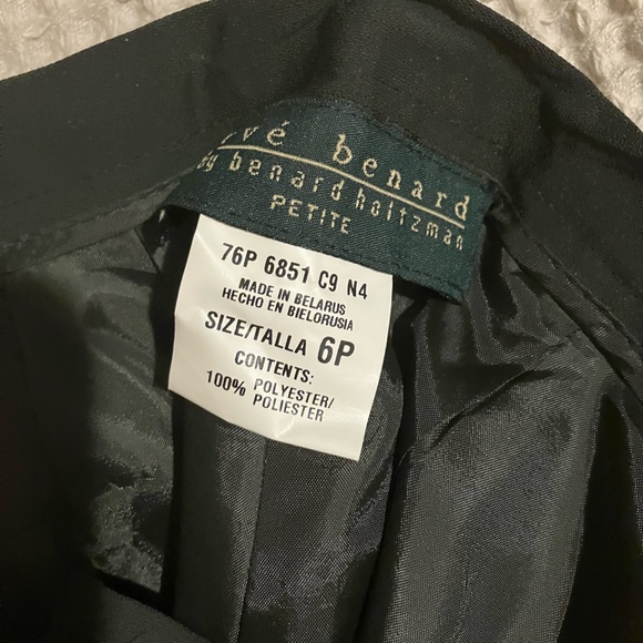 NWT Harve Benard Classic Women's Dark Green Suit, 6P - Picture 2 of 4